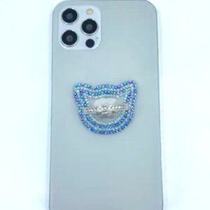 Clear cat phone Ring Stand, Grip. Ring is silver, has rhinestones, & 360 turn.